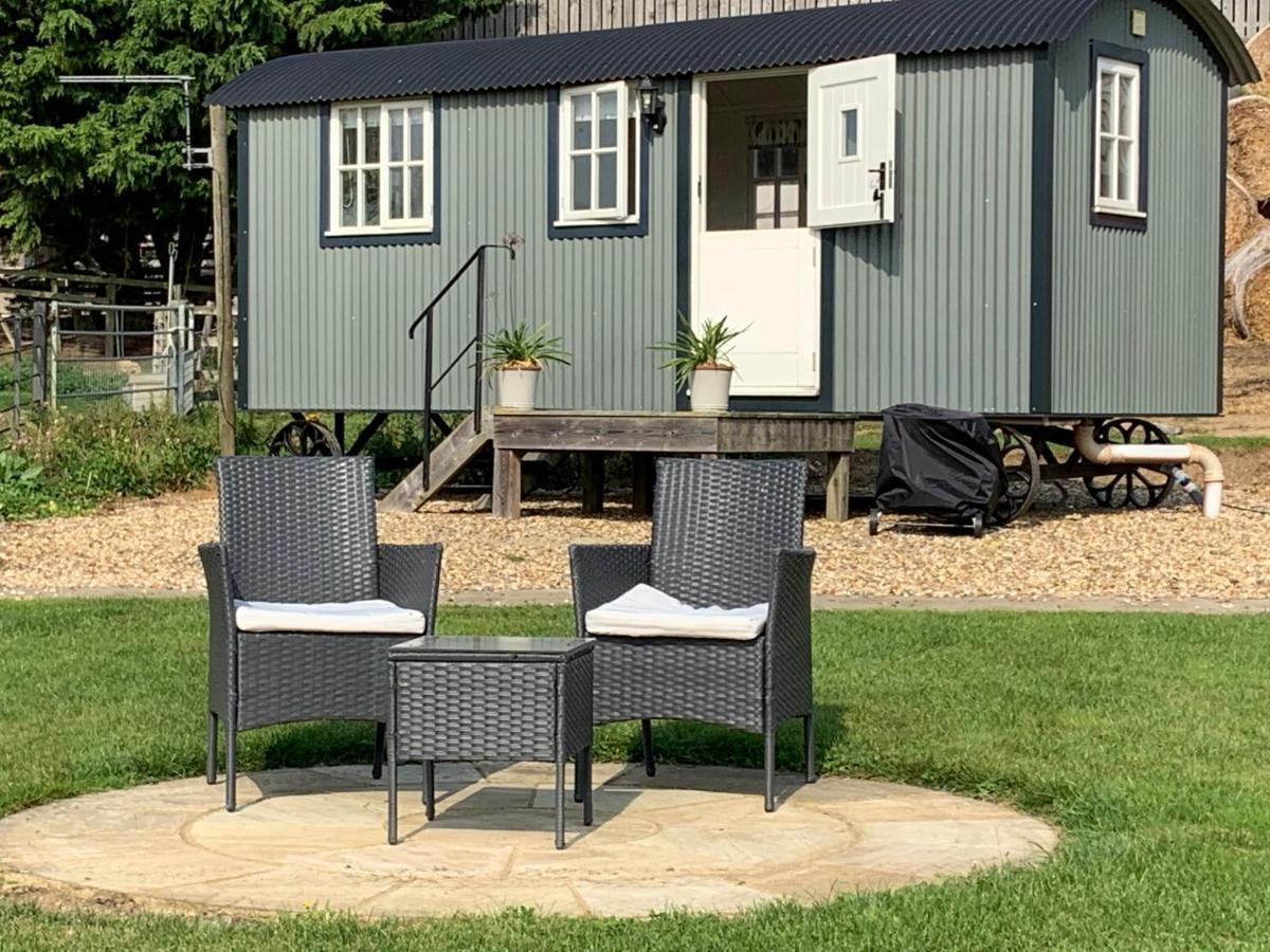 Villa Weatherhead Farm Shepherds Hut Buckingham Exterior foto