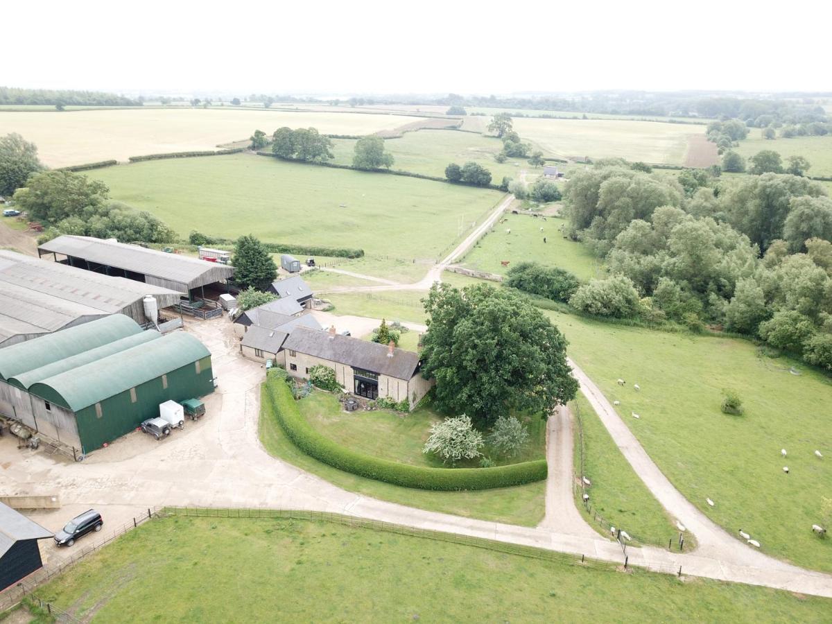 Villa Weatherhead Farm Shepherds Hut Buckingham Exterior foto
