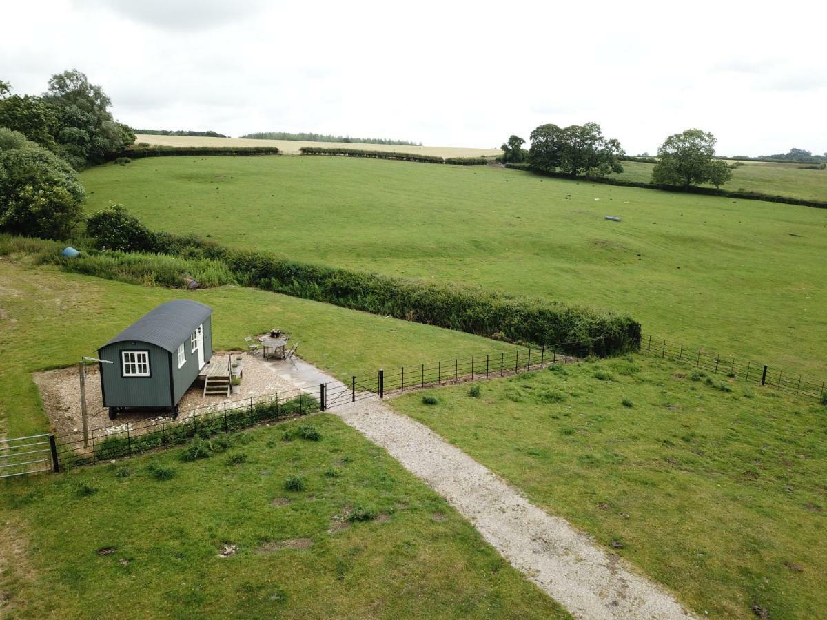 Villa Weatherhead Farm Shepherds Hut Buckingham Exterior foto