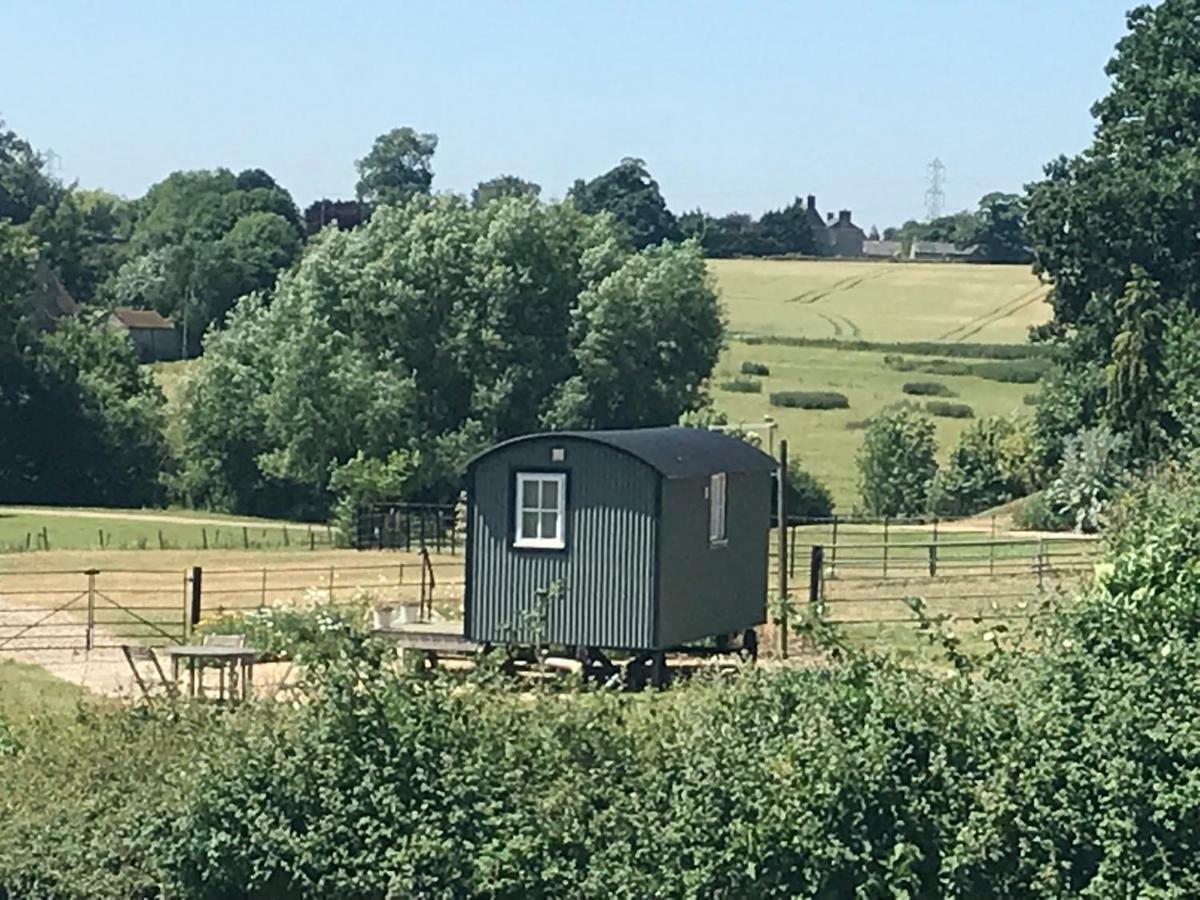 Villa Weatherhead Farm Shepherds Hut Buckingham Exterior foto