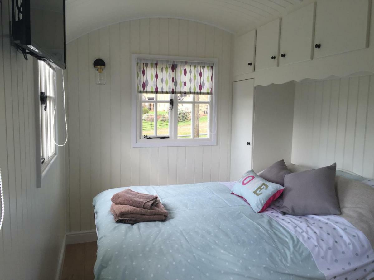 Villa Weatherhead Farm Shepherds Hut Buckingham Exterior foto